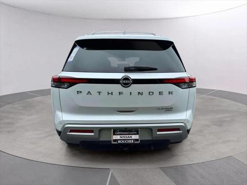 2025 Nissan Pathfinder Platinum 4WD
