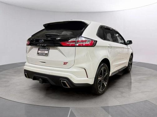 2023 Ford Edge ST