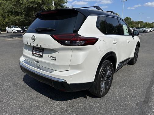 2025 Nissan Rogue Platinum