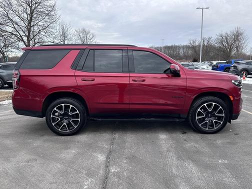 2022 Chevrolet Tahoe 4WD RST