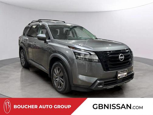 2022 Nissan Pathfinder SV 4WD