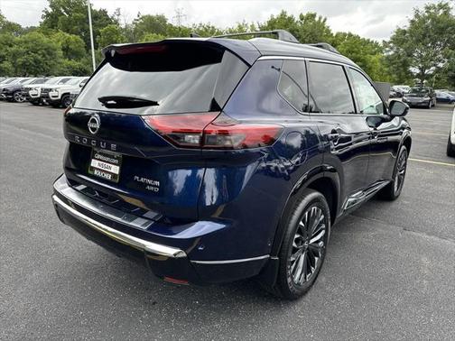 2025 Nissan Rogue Platinum