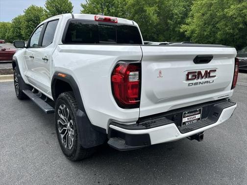 2024 GMC Canyon Denali