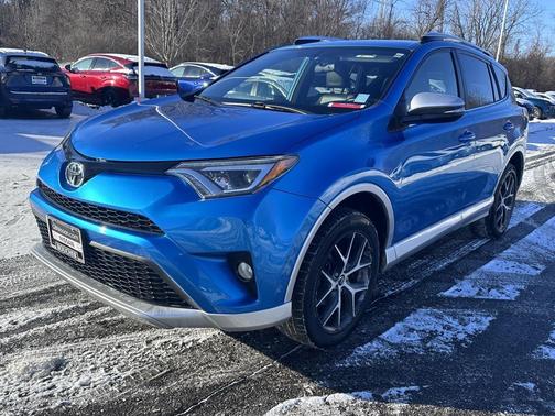 2016 Toyota RAV4 SE