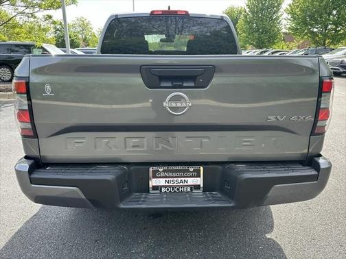 2024 Nissan Frontier SV