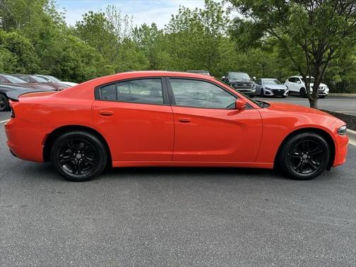 2020 Dodge Charger SXT