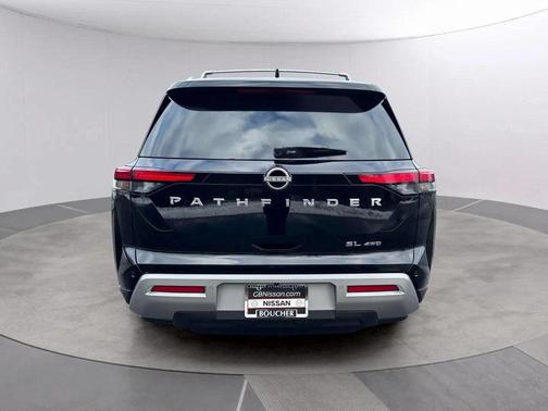 2025 Nissan Pathfinder SL 4WD