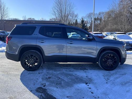 2022 GMC Acadia AWD SLE