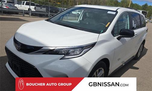 2022 Toyota Sienna Limited 7-Passenger