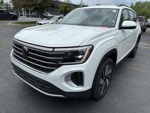 2024 Volkswagen Atlas 2.0T SE w/Technology 4MOTION