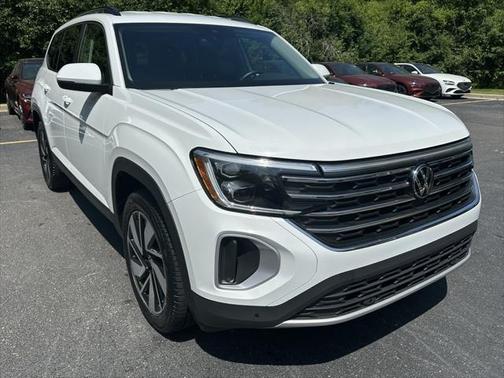 2024 Volkswagen Atlas 2.0T SE w/Technology 4MOTION