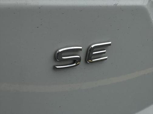 2024 Volkswagen Atlas 2.0T SE w/Technology 4MOTION