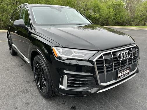 2023 Audi Q7 55 Premium Plus