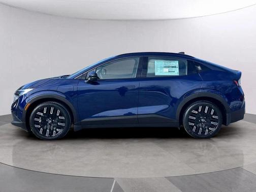 2026 Nissan Leaf PLATINUM+