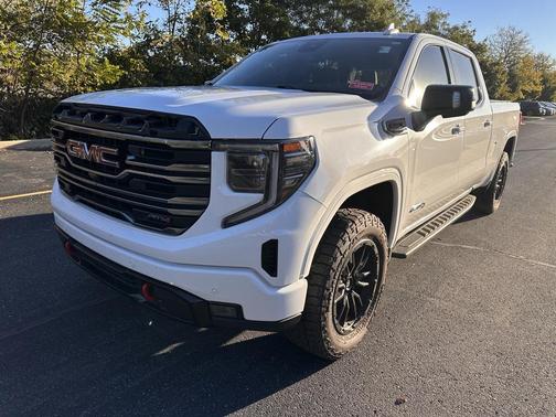 2022 GMC Sierra 1500 AT4