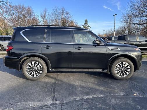 2024 Nissan Armada SL 4WD