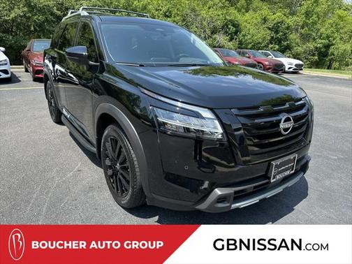 2024 Nissan Pathfinder Platinum 4WD