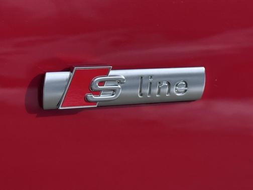 2024 Audi A4 45 S line Premium Plus