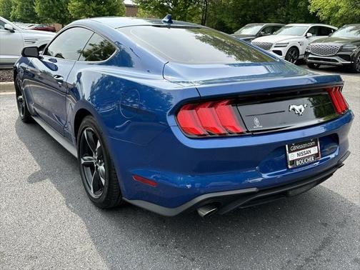 2022 Ford Mustang EcoBoost
