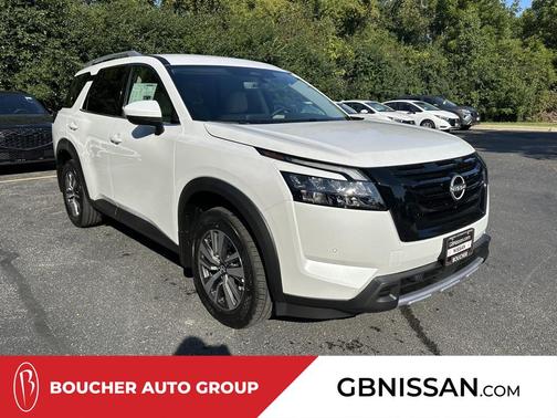 2025 Nissan Pathfinder SL 4WD