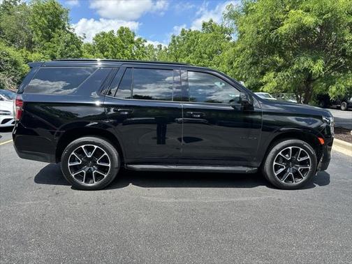 2022 Chevrolet Tahoe 4WD RST