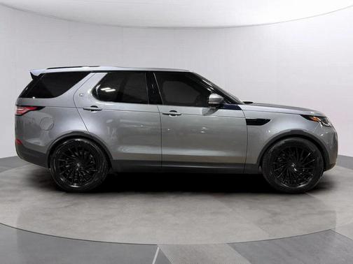 2020 Land Rover Discovery HSE