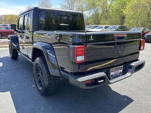2021 Jeep Gladiator Willys 4x4