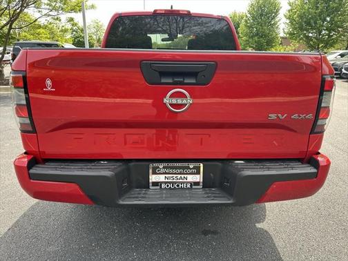 2024 Nissan Frontier SV