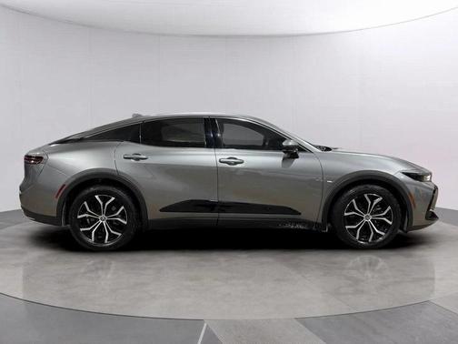 2023 Toyota Crown XLE