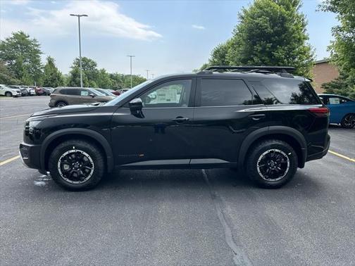 2025 Nissan Pathfinder Rock Creek 4WD