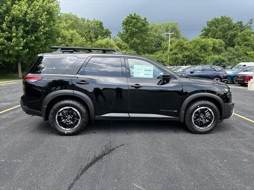 2025 Nissan Pathfinder Rock Creek 4WD