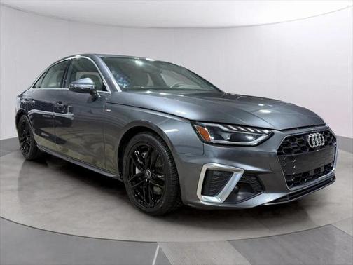 2024 Audi A4 45 S line Premium Plus