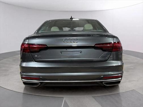 2024 Audi A4 45 S line Premium Plus