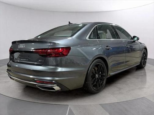 2024 Audi A4 45 S line Premium Plus