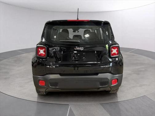 2016 Jeep Renegade Sport