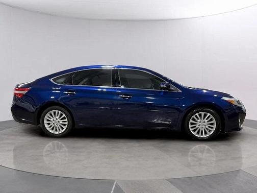 2013 Toyota Avalon Hybrid Limited