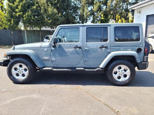 2014 Jeep Wrangler Unlimited Sahara