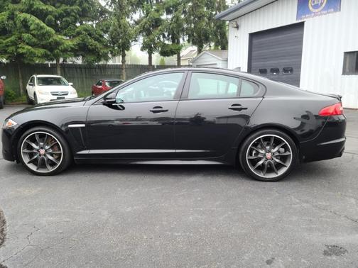 2015 Jaguar XF 3.0 Sport