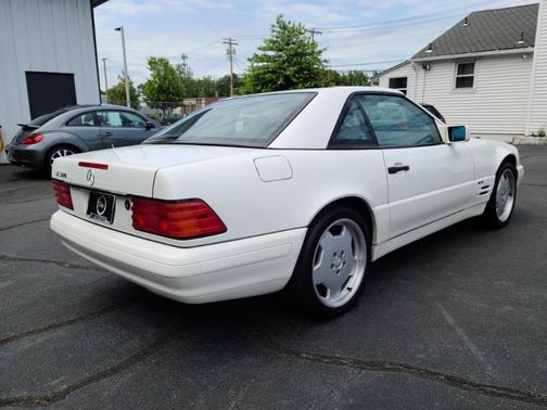 1996 Mercedes-Benz SL-Class Base