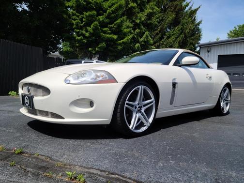 2009 Jaguar XK Pearlescent Diamond Edition (A6)