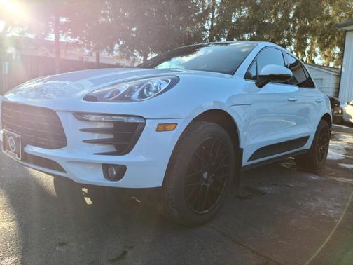 2016 Porsche Macan S