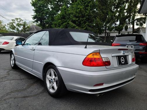 2002 BMW 325 Ci