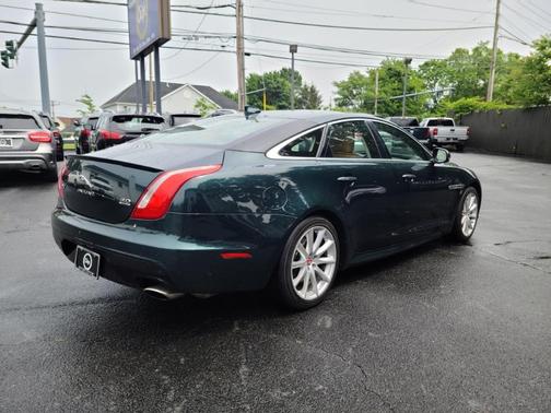 2018 Jaguar XJ XJ R-Sport
