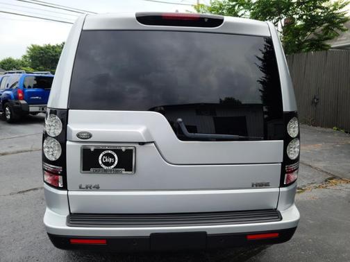 2016 Land Rover LR4 Base