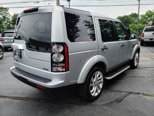 2016 Land Rover LR4 Base