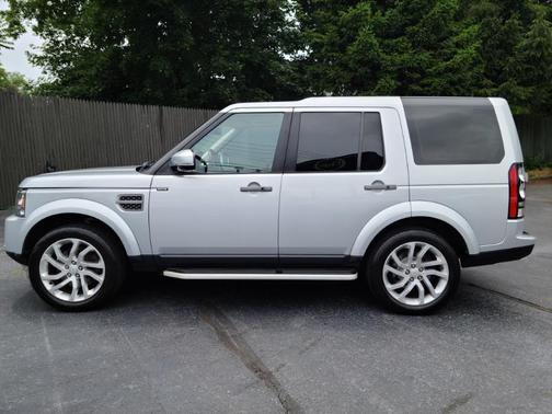 2016 Land Rover LR4 Base