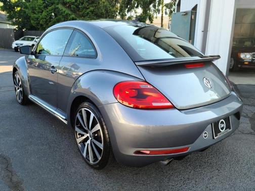 2015 Volkswagen Beetle 2.0T R-Line