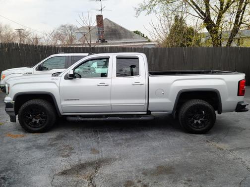 2017 GMC Sierra 1500 SLE
