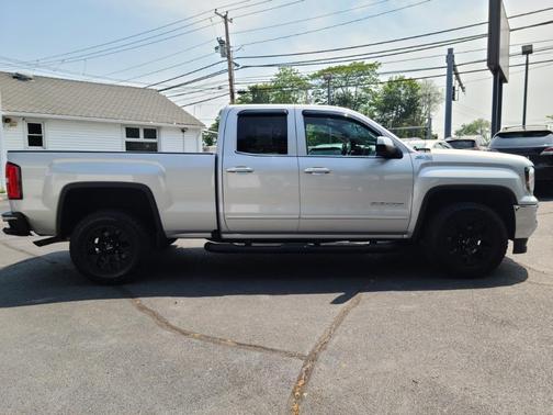 2017 GMC Sierra 1500 SLE