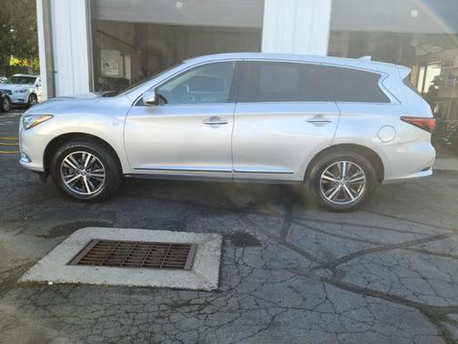 2018 INFINITI QX60 Base